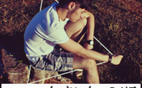 非主流帅气男生文字qq头像 人不犯二枉少年