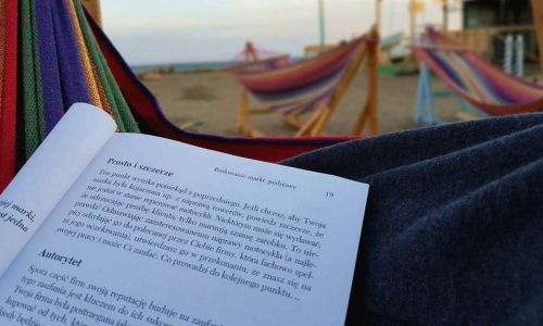 拾人牙慧成语意思 拾人牙慧成语意思