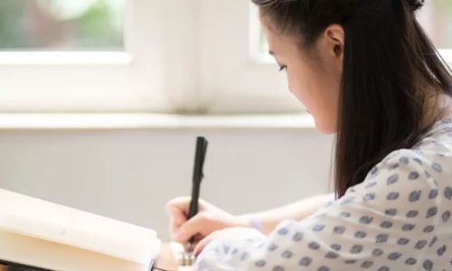 适合女生学的设计类专业有哪些 适合女生学的设计类专业有哪些