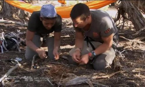 野外求生必备用品有哪些 野外求生必备用品有哪些