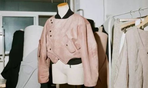 斗篷正确读音 斗篷正确读音