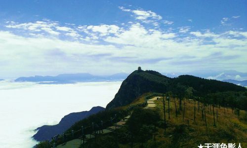 峨眉天下秀后一句简介 峨眉天下秀后一句简介